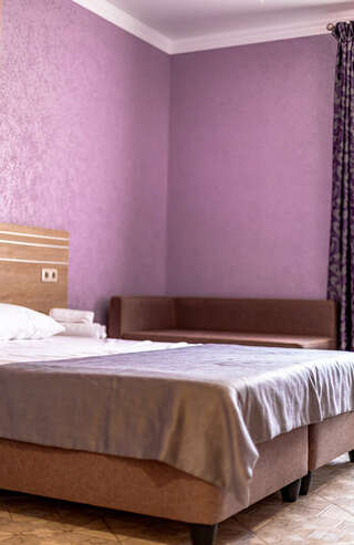 Гостевой дом Ника Кабардинка Трехместный номер-5