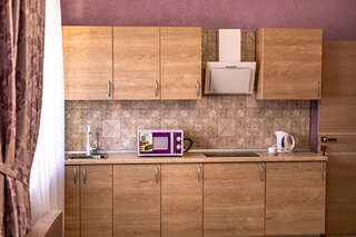 Гостевой дом Ника Кабардинка Стандартный трехместный номер-студия-5