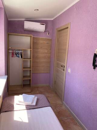 Гостевой дом Ника Кабардинка Одноместный номер с видом на горы-2